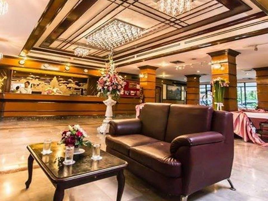 Korat Hotel - Sha Plus Nakhonratchasima Exterior photo
