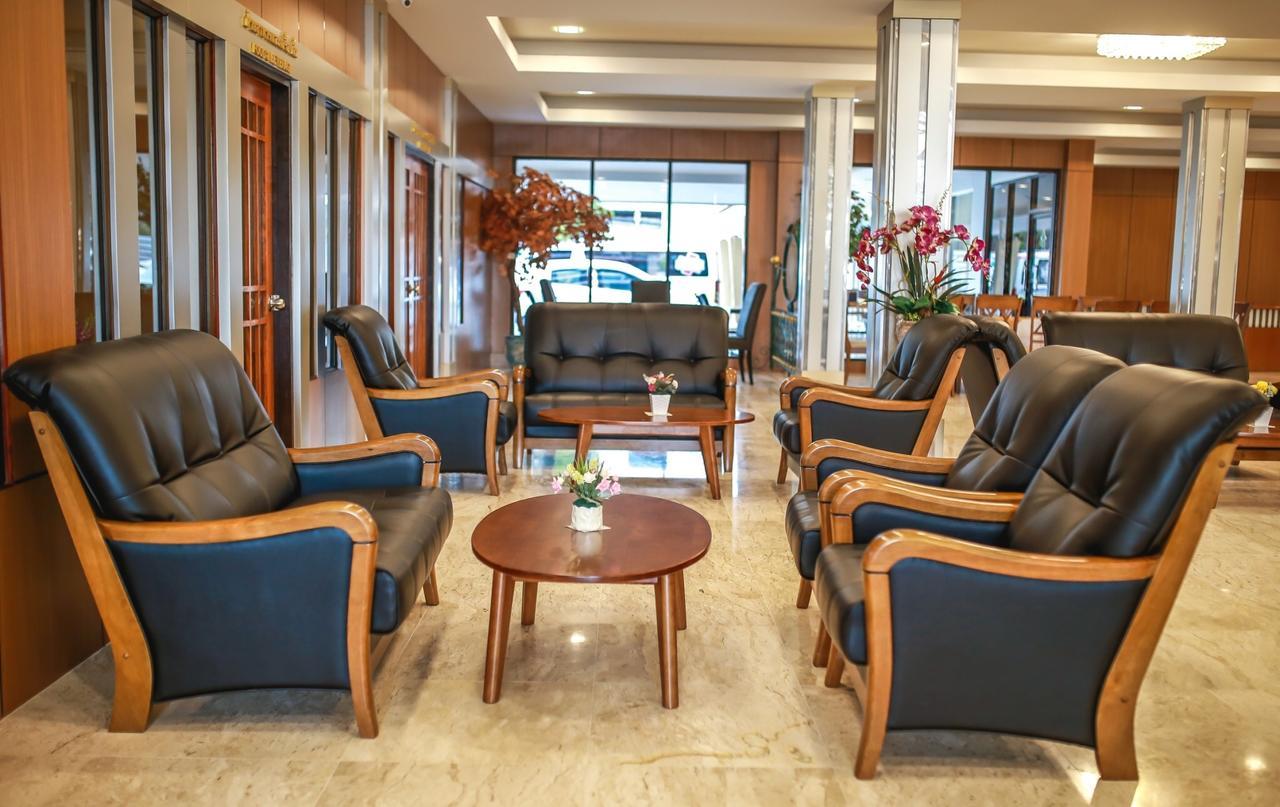 Korat Hotel - Sha Plus Nakhonratchasima Exterior photo